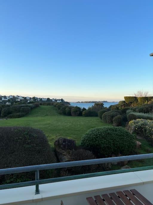 Appartement Vue Sur Mer, 100 M De La Plage Carantec Kültér fotó