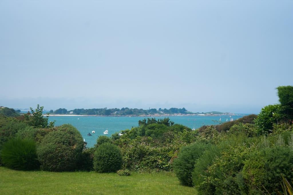 Appartement Vue Sur Mer, 100 M De La Plage Carantec Kültér fotó